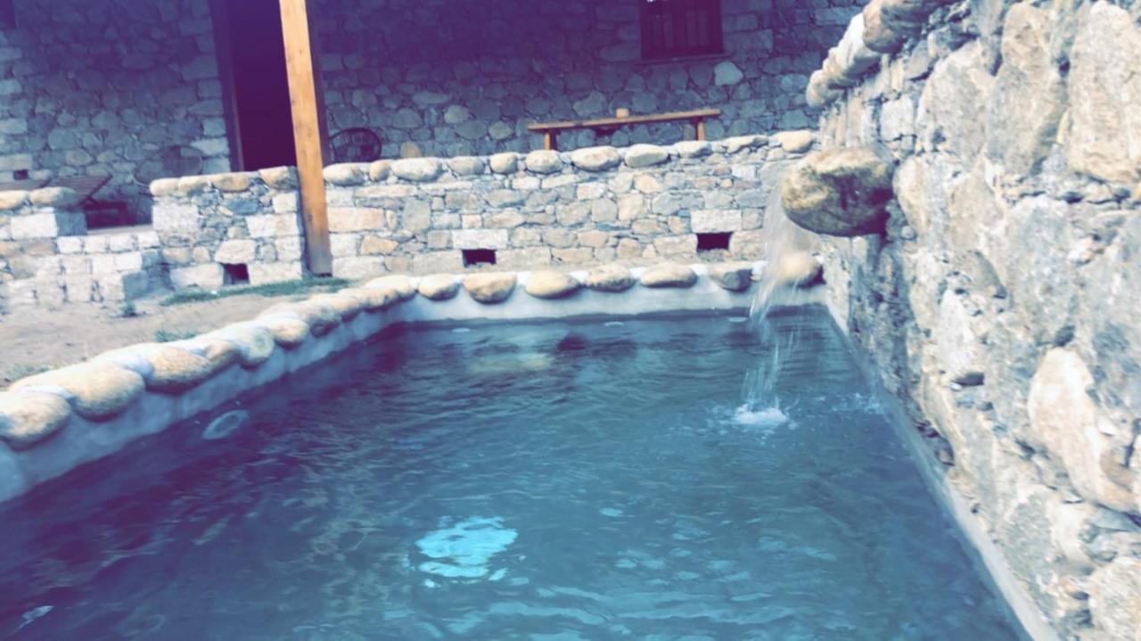 Affittacamere La Bergerie Du Chene Omessa Esterno foto
